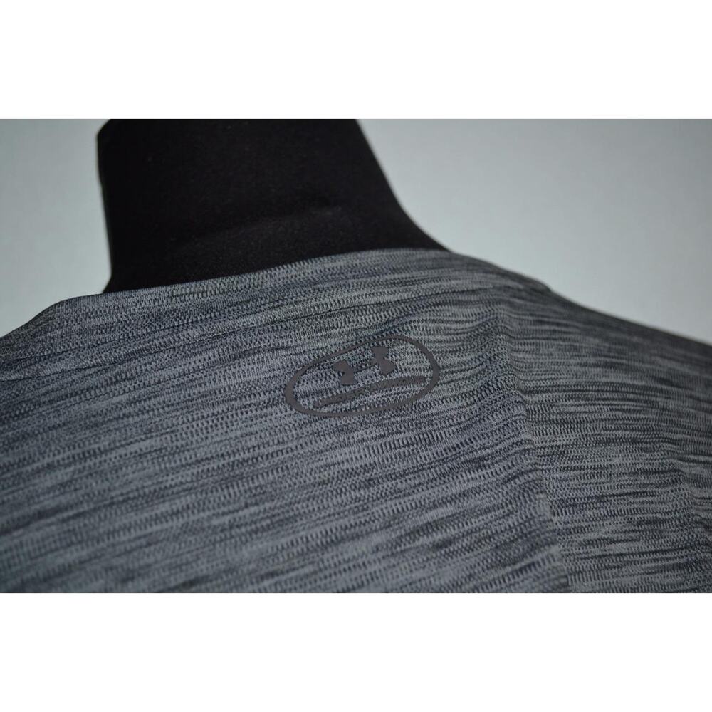 25326 Under Armour Gym Shirt Size XL Womens Gray Polyester Performance - Picture 6 of 7
